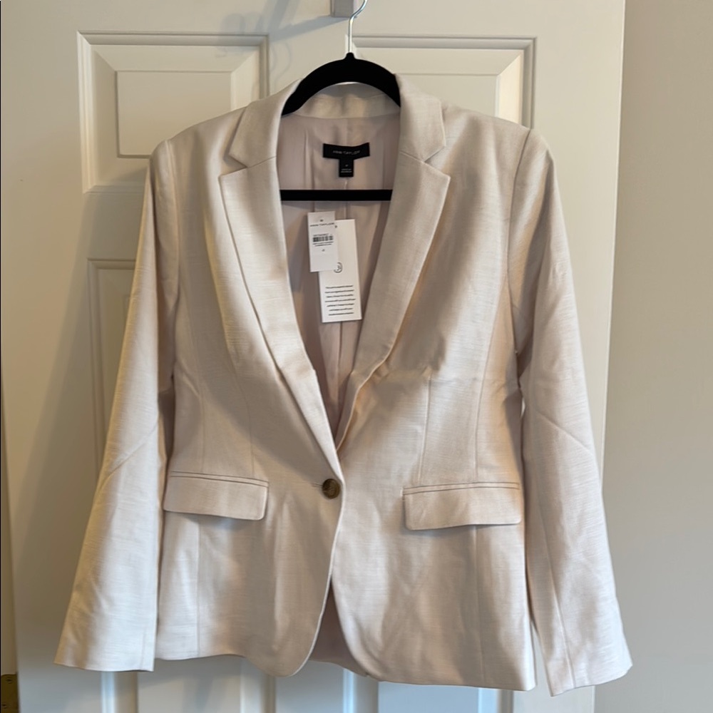 Ann Taylor Cream Tailored Blazer - NWT